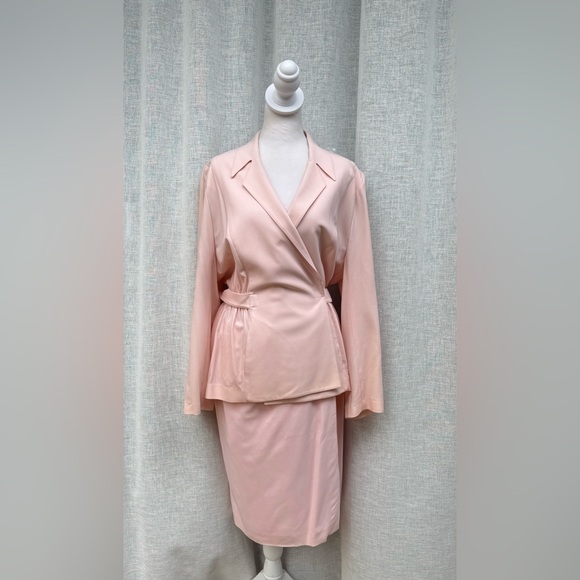 Mugler powder pink wrap blazer jacket and skirt sit